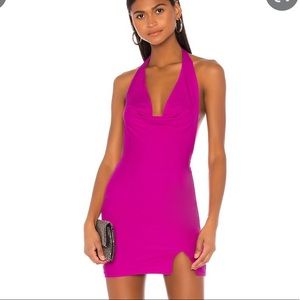 Superdown EVALINE DRAPE HALTER DRESS IN MAGENTA